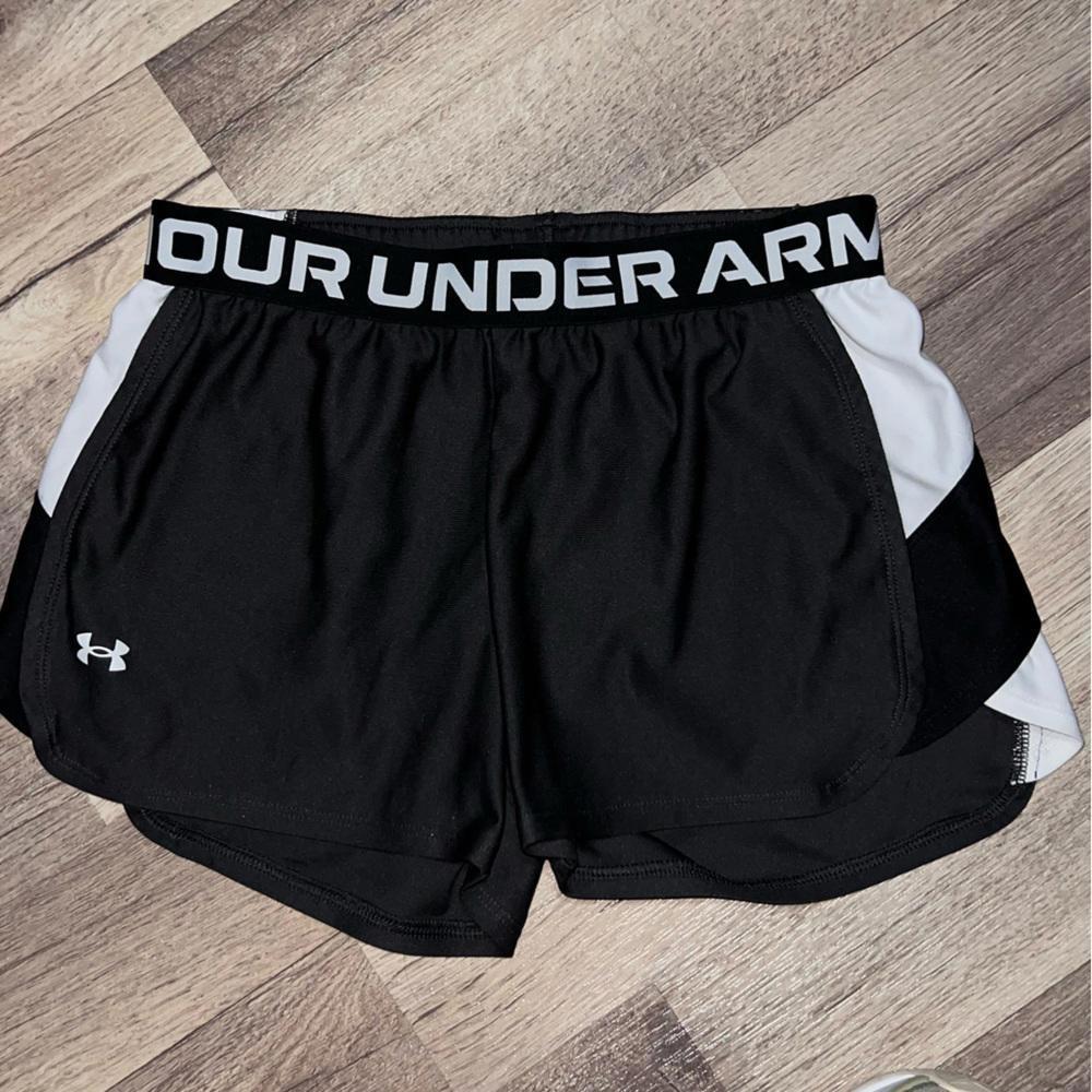 Women’s Under Armor shorts (bundle of two pairs available in closet)
